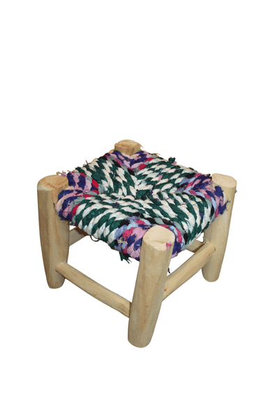 PETIT TABOURET MAROCAIN - Bois de Citronnier & Tissu recyclé - Artisanat Boucherouite - Décoration Durable -