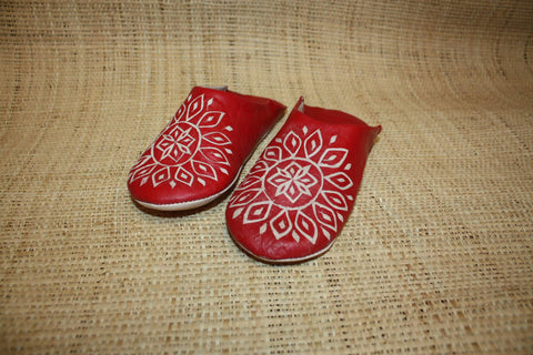 BABOUCHES souples pour Femme en cuir rouge - Chaussons cuir confortables. ARTISANAL 100% Naturel - Du 36 au 42 !