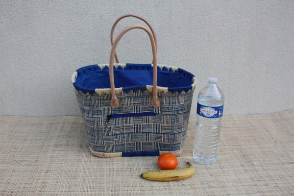 grand panier bleu pratique en sac a main pour la plage ou le marché