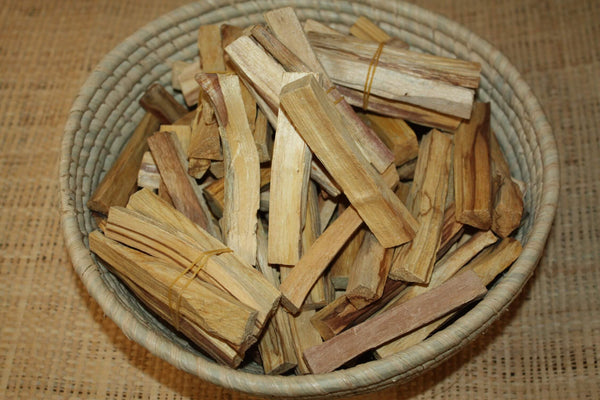 Batonnet de Palo Santo du Pérou - Bois Sacré qualité éthique bien être