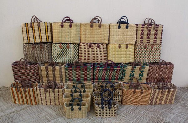 Panier Solide en Osier - Cabas de marché / courses ou sac paille plage - Tressé à la Main - 3 TAILLES - rotin jonc marocain fond plat