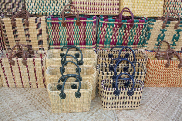 Panier Solide en Osier - Cabas de marché / courses ou sac paille plage - Tressé à la Main - 3 TAILLES - rotin jonc marocain fond plat