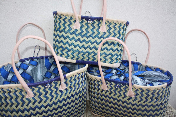 Panier de courses BLEU & NATUREL de MADAGASCAR - Sac Pochon Tissu Bleu - Cabas tressé main - 3 tailles - plage osier marché paille rotin