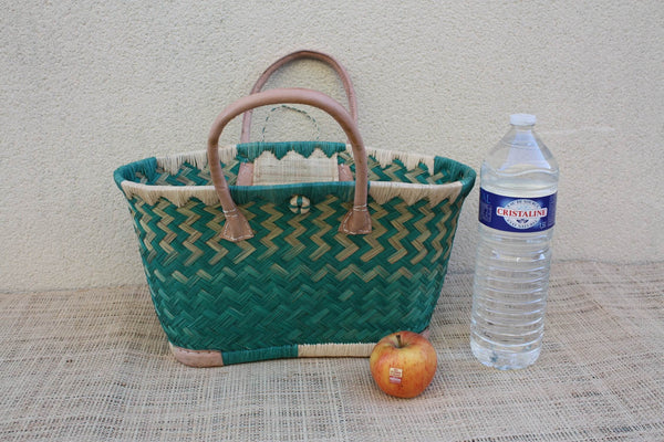 Panier en osier de Madagascar TURQUOISE artisanal – Sac cabas tressé à la main avec anses en cuir – Style bohème chic