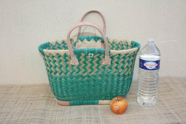 Panier en osier de Madagascar TURQUOISE artisanal – Sac cabas tressé à la main avec anses en cuir – Style bohème chic