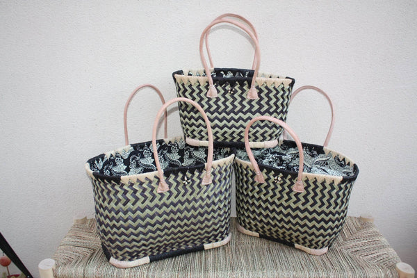 Panier de courses NOIR & NATUREL de MADAGASCAR - Sac Pochon Tissu Noir - Cabas tressé main - 3 tailles - plage osier marché paille rotin