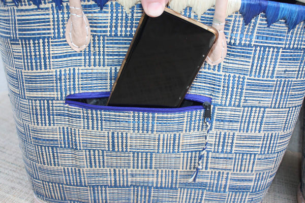 panier de Madagascar avec pochette zippée extérieure pratique et léger