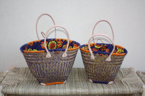 Cabas rond en osier avec tissu pochon Wax africain - Bleu et Orange – Panier qui se ferme rotin artisanal Madagascar Anses Longues Cuir