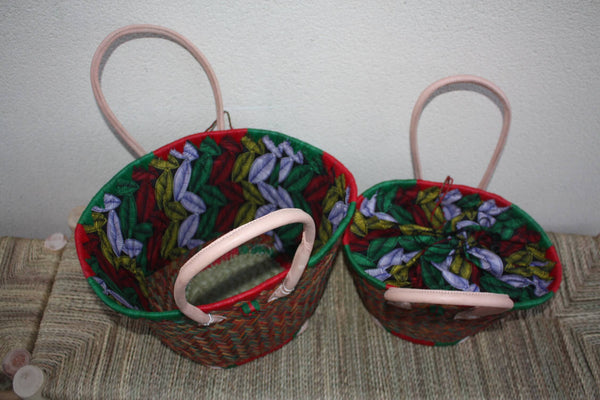 Panier osier ROND qui se ferme + tissu WAX africain - Rouge & Vert - Cabas rotin marché courses Sac paille plage Anses Longues