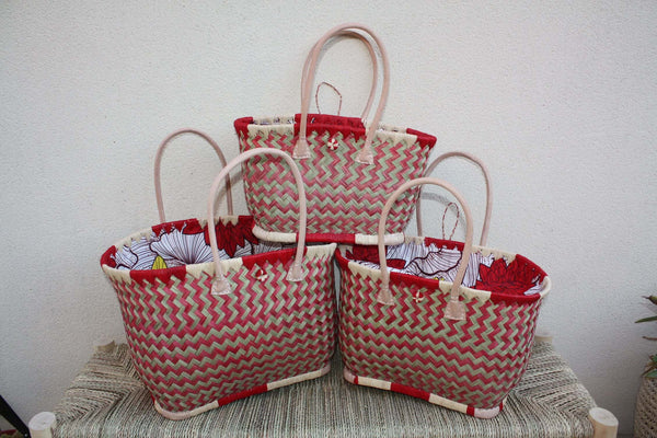 Panier à courses ROUGE & NATUREL de MADAGASCAR - Sac Pochon Tissu Wax - Cabas tressé à la main - 3 tailles - plage osier marché paille rotin