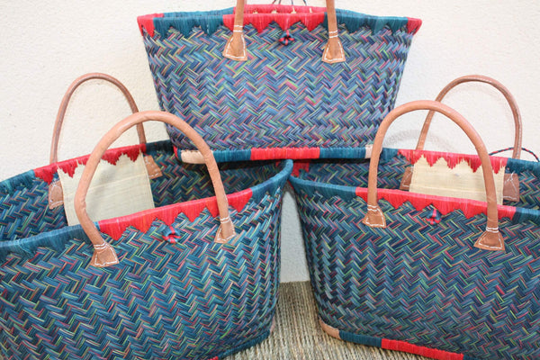 Panier à courses de Madagascar - Bleu & Rouge - Sac Cabas tressé Artisanal osier rotin paille - 3 tailles au choix -