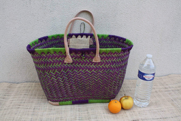Panier en osier de Madagascar VIOLET artisanal – Sac cabas tressé à la main avec anses en cuir – Style bohème chic