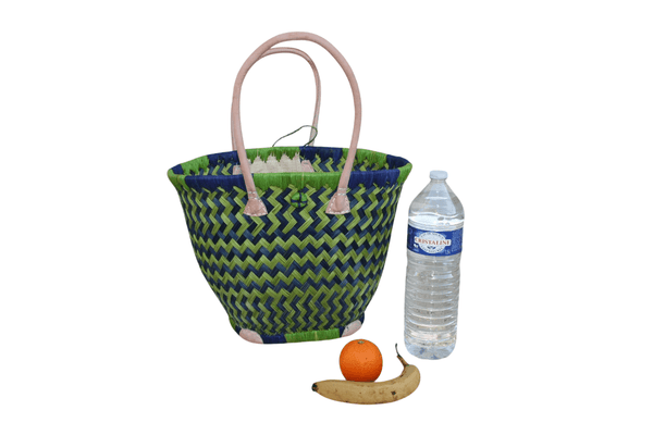 grand panier en paille pour les courses