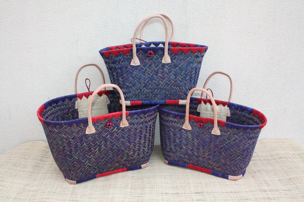 Beau panier à courses - MADAGASCAR - Sac Cabas DAMIER Bleu & Naturel - Tressé à la main - 3 tailles au choix - plage osier paille