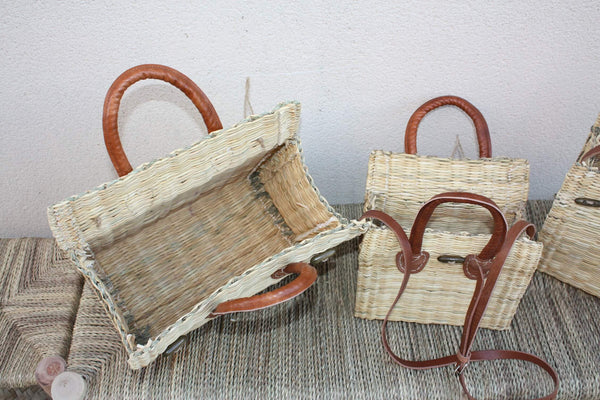 Panier tressé fermé bouton bois - Sac à main bandoulière / Cabas à courses chic : Choisissez celui qui vous convient ! CRÉATION UNIQUE