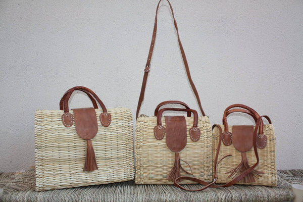 Panier tressé fermé rabat cuir - Sac à main bandoulière / Cabas à courses chic : 3 Modèles au choix ! CRÉATION UNIQUE