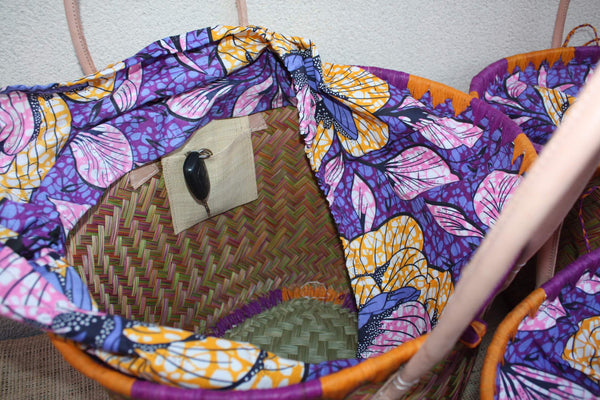 Panier Rond Wax Africain Orange & Violet – Sac Cabas Bohème en Fibres Naturelles – Panier Marché Plage Anses Cuir – Fait Main Madagascar