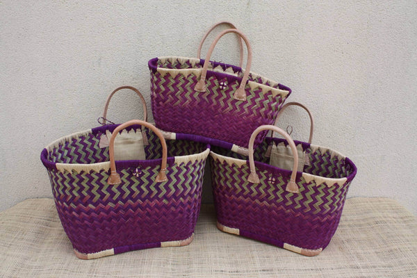 Panier en osier de Madagascar VIOLET artisanal – Sac cabas tressé à la main avec anses en cuir – Style bohème chic