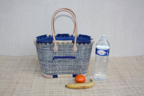 petit sac panier bleu et naturel artisanat de madagascar