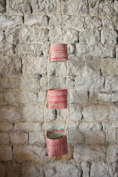 Paniers suspendus en Rabane à accrocher / Porte épices , plantes à suspendre ou rangements divers - 7 COULEURS au CHOIX - ARTISANAL