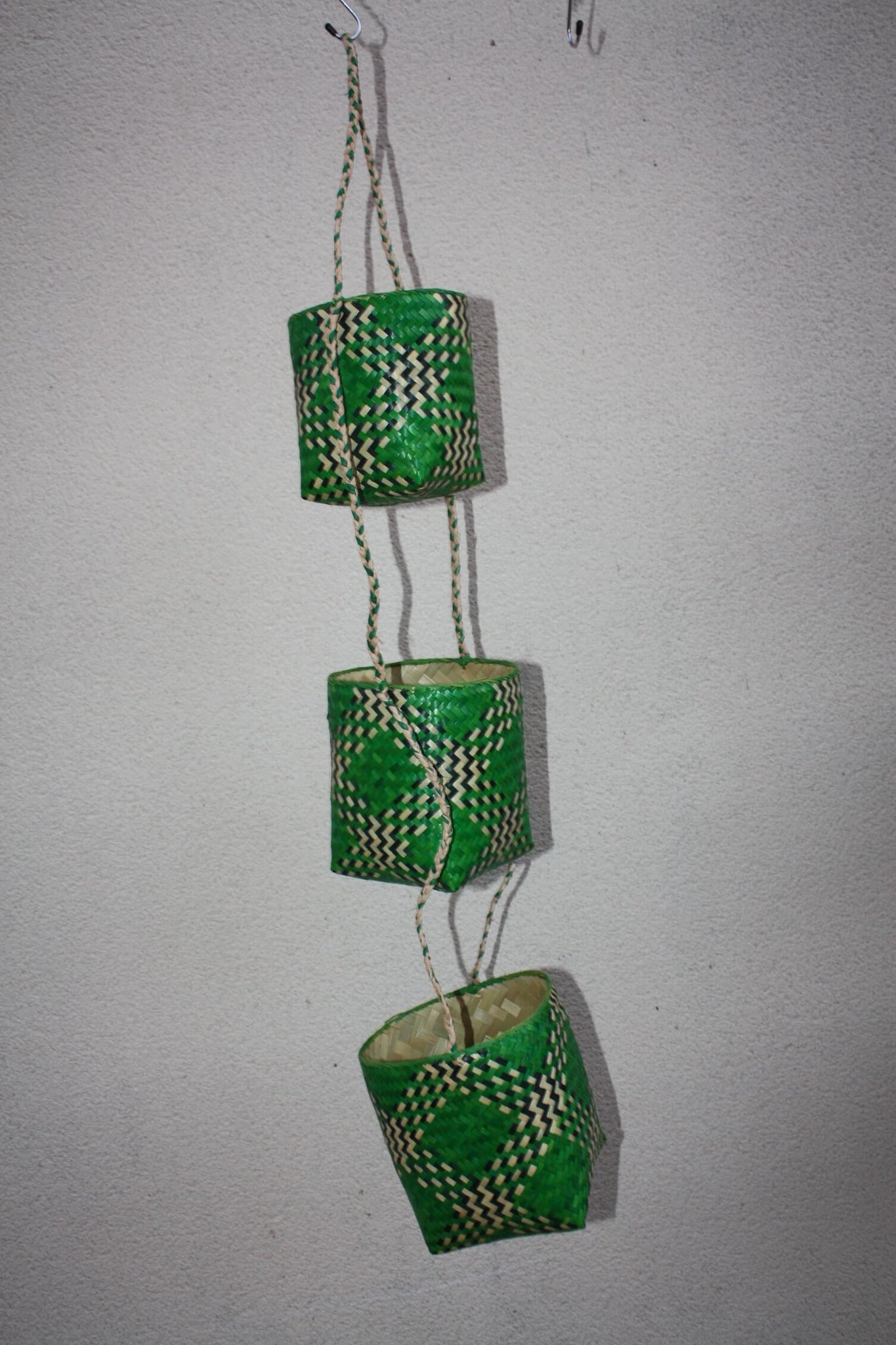 3 Hängekörbe zum Aufhängen oder Hängen / Gewürzhalter, Pflanzen oder diverse Aufbewahrung - NATÜRLICH HANDGEFERTIGT