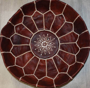ESSENCE OF MOROCCO Pouf en Cuir Marocain Rouge Bordeaux Repose-Pied Pouffe Rond Fait Main ESSENCE OF MOROCCO Pouf en Cuir Marocain Rouge Bordeaux Repose-Pied Pouffe Rond Fait Main