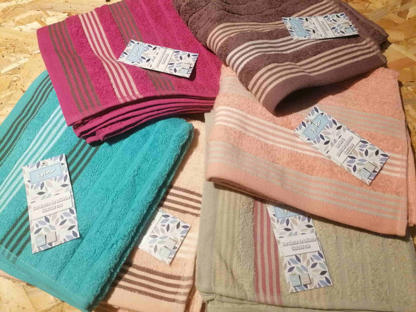 Handtuch / Badelaken 50 x 100 cm – 100 % Baumwolle – Hotelpflegeprodukte von dicker Qualität