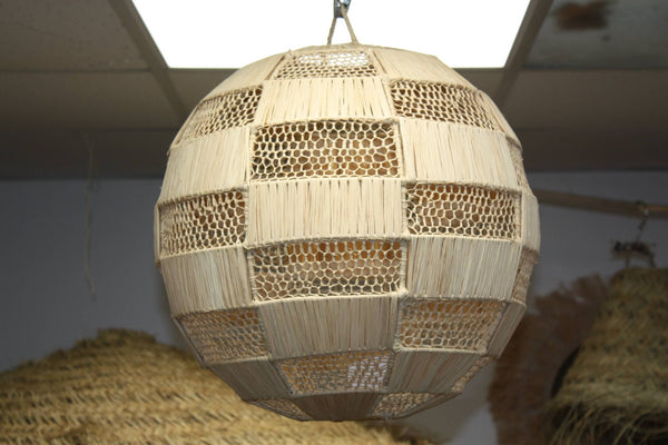 ABAT JOUR Rond Paille RAPHIA Tressée - Suspension boule Luminaire - Tressage ajouré - Décoration Bohème - Fait Main - 2 Tailles au choix