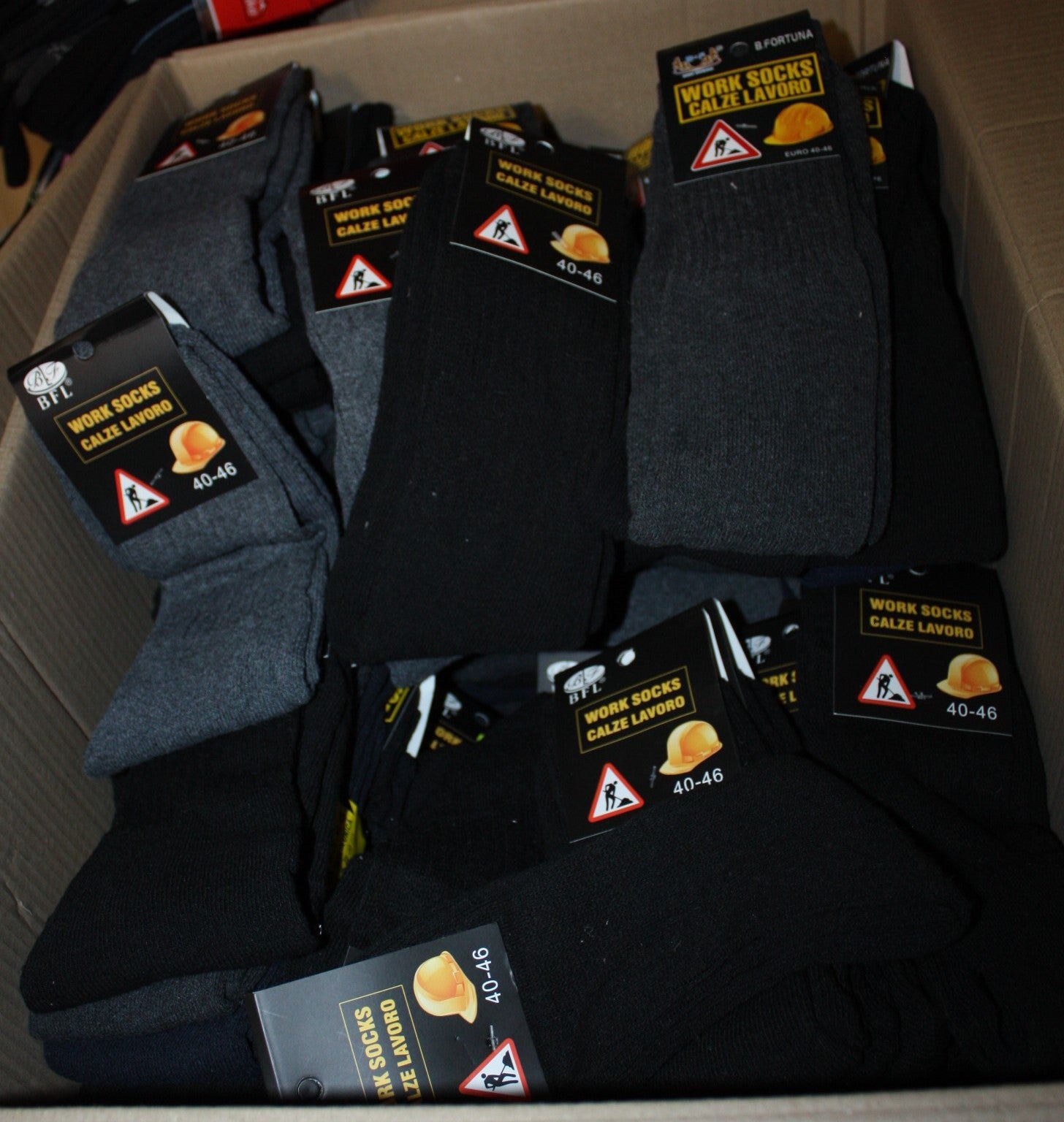 Pack of 9 pairs of socks - REINFORCED ideal for work - from 40 to 46
