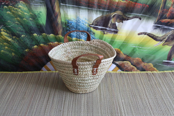 Beautiful little basket for children. Girl and boy. Hand-woven - basket bag for storage of toys &amp; cuddly toys